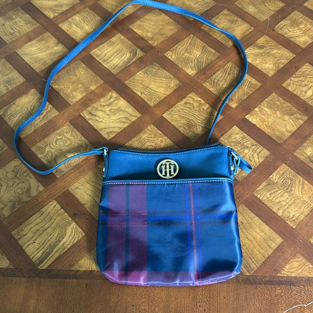 Tommy Hilfiger Cross-Body Bag